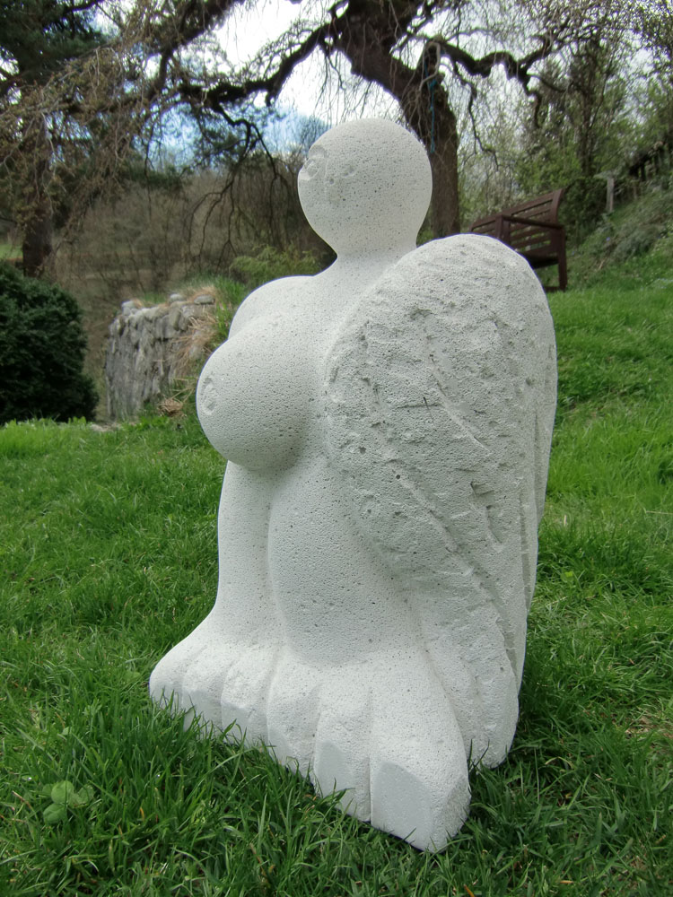 Picture number 2 in the Series 9_Skulpturen